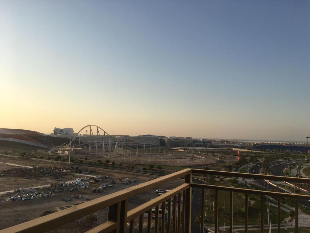 Water's Edge Yas Island Apartment Abu Dhabi